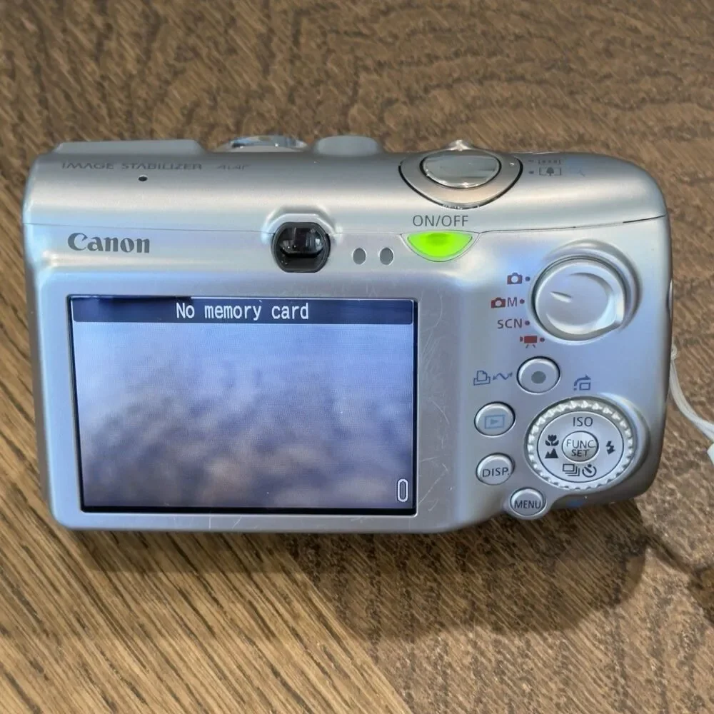 Canon PowerShot Digital ELPH SD890 IS 10MP Camera Manual Charger Open Box Tested